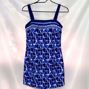 Maxine of Hollywood WO SIZE 12 Blue and White Geo designONE PIECE SWIMSUIT CLEAN